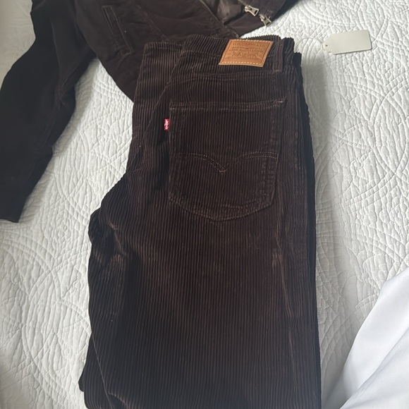 NEW CORDOROY LEVIS Set brown pants & jacket sz small - Picture 2 of 4